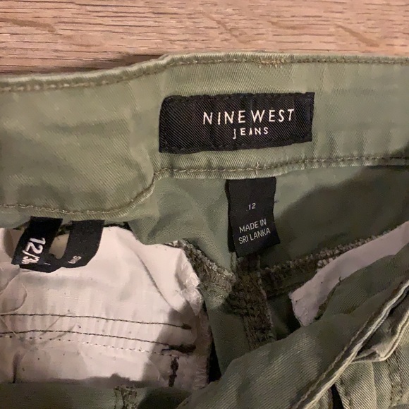 Nine West jeans 12/30 Harbor Blvd Cargo Crop Green - Picture 3 of 7